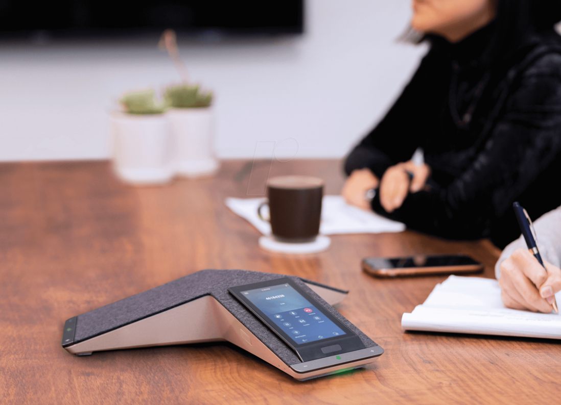 Poly Konferans Telefonu Ürünleri